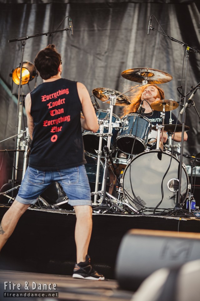 Smoke Deluxe IMG_3326